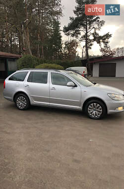 Универсал Skoda Octavia 2012 в 