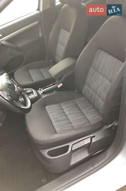 Универсал Skoda Octavia 2012 в 