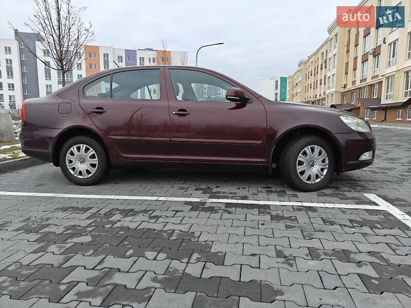 Лифтбек Skoda Octavia 2012 в Корсуне-Шевченковском фото 6 Лифтбек Skoda Octavia 2012 в Корсуне-Шевченковском