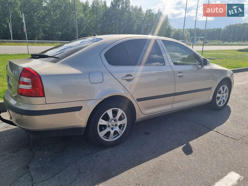 Лифтбек Skoda Octavia 2005 в Шепетовке