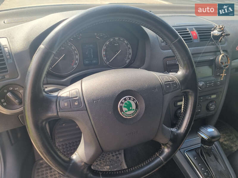 Лифтбек Skoda Octavia 2005 в Шепетовке