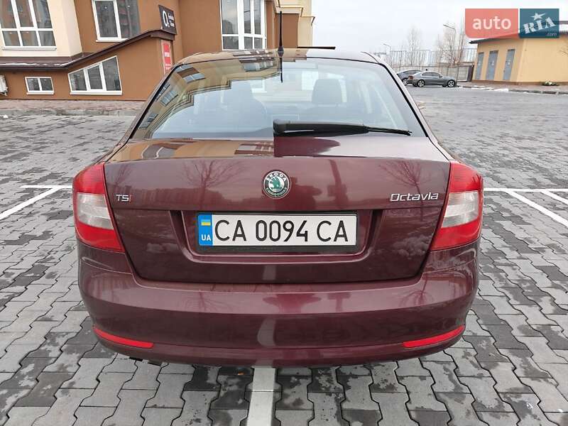 Лифтбек Skoda Octavia 2012 в Корсуне-Шевченковском фото 15 Лифтбек Skoda Octavia 2012 в Корсуне-Шевченковском