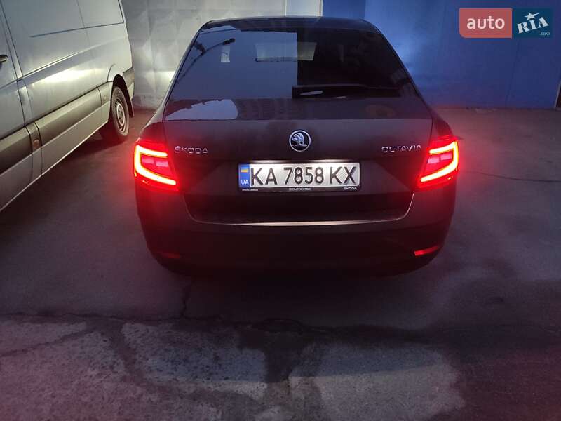 Лифтбек Skoda Octavia 2019 в Киеве