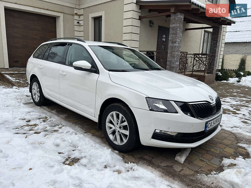 Універсал Skoda Octavia 2018 в Чернігові