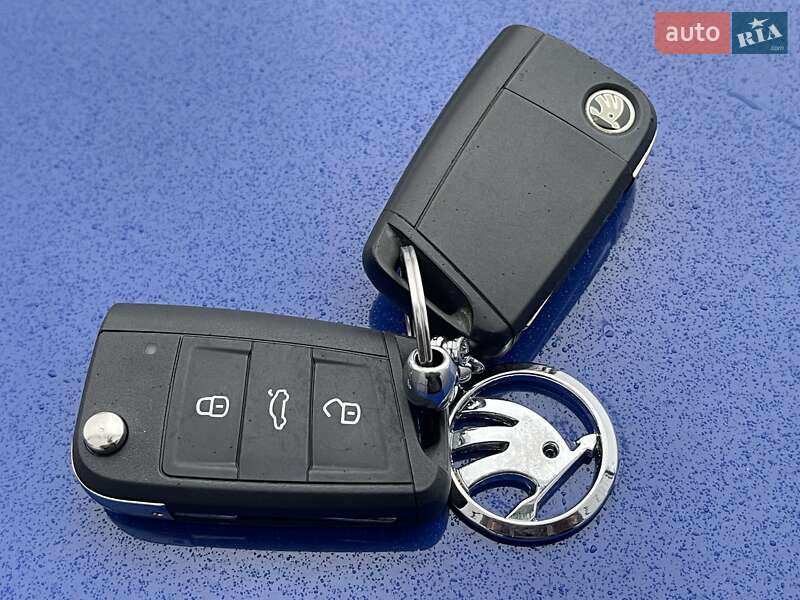 Ліфтбек Skoda Octavia 2018 в Києві фото 27 Ліфтбек Skoda Octavia 2018 в Києві