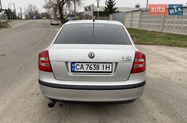 Лифтбек Skoda Octavia 2004 в Корсуне-Шевченковском