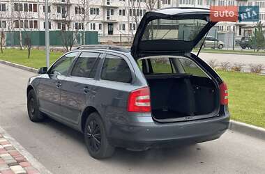 Універсал Skoda Octavia 2004 в Дніпрі