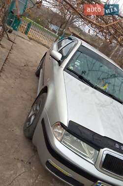 Ліфтбек Skoda Octavia 2004 в 