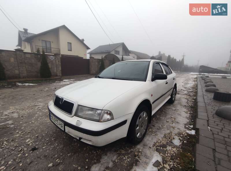 Ліфтбек Skoda Octavia 1999 в Хмельницькому