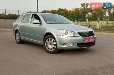 Универсал Skoda Octavia 2011 в Александрие