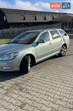 Универсал Skoda Octavia 2010 в Буске