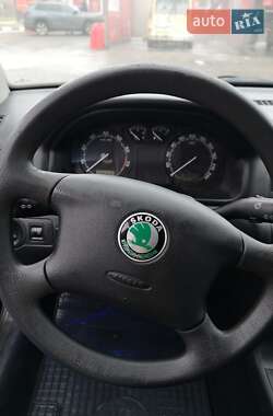 Лифтбек Skoda Octavia 2008 в 