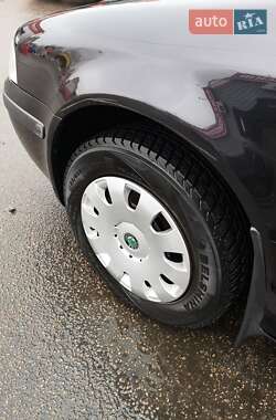 Лифтбек Skoda Octavia 2008 в 