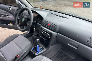 Лифтбек Skoda Octavia 2004 в Веселинове