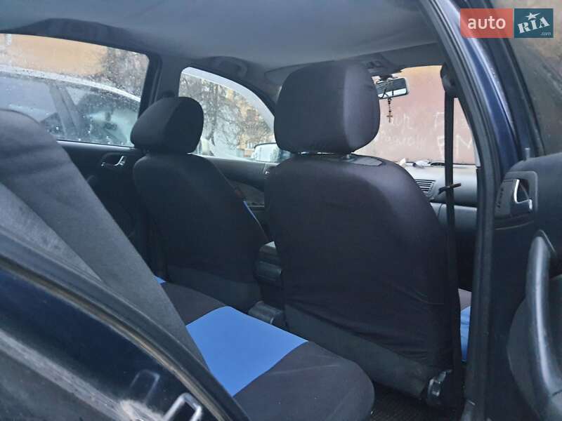 Лифтбек Skoda Octavia 2002 в Ужгороде фото 16 Лифтбек Skoda Octavia 2002 в Ужгороде