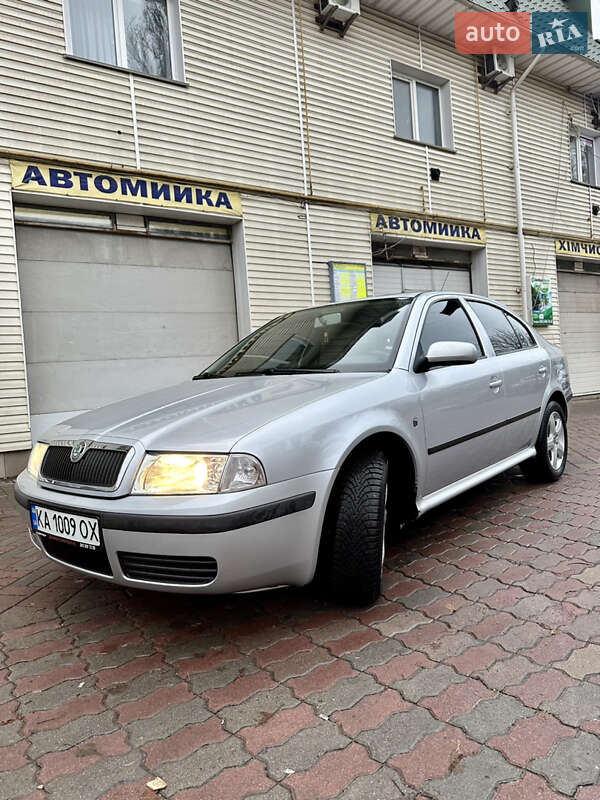 Лифтбек Skoda Octavia 2008 в Киеве