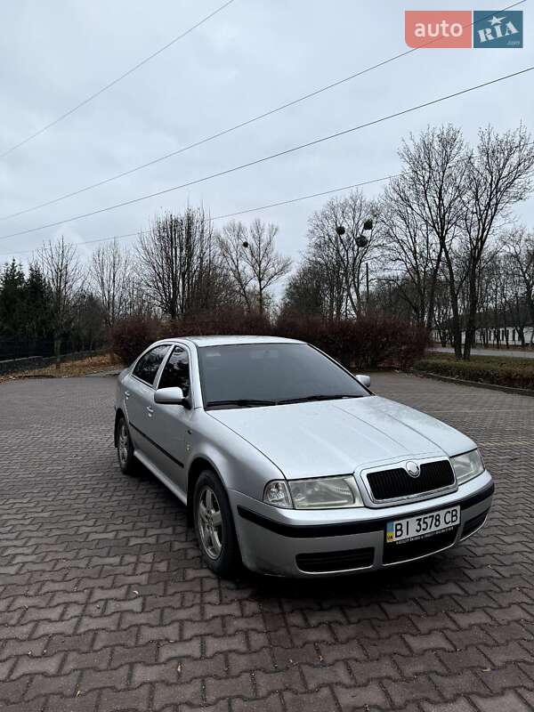 Ліфтбек Skoda Octavia 2004 в Миргороді