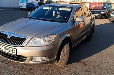 Ліфтбек Skoda Octavia 2010 в Львові