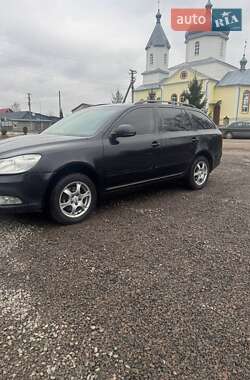 Універсал Skoda Octavia 2012 в 