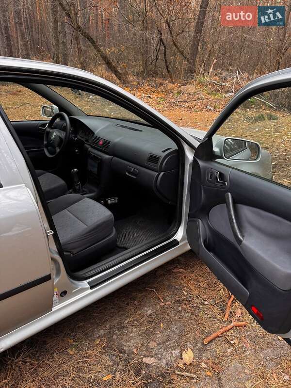 Лифтбек Skoda Octavia 2007 в Тростянце