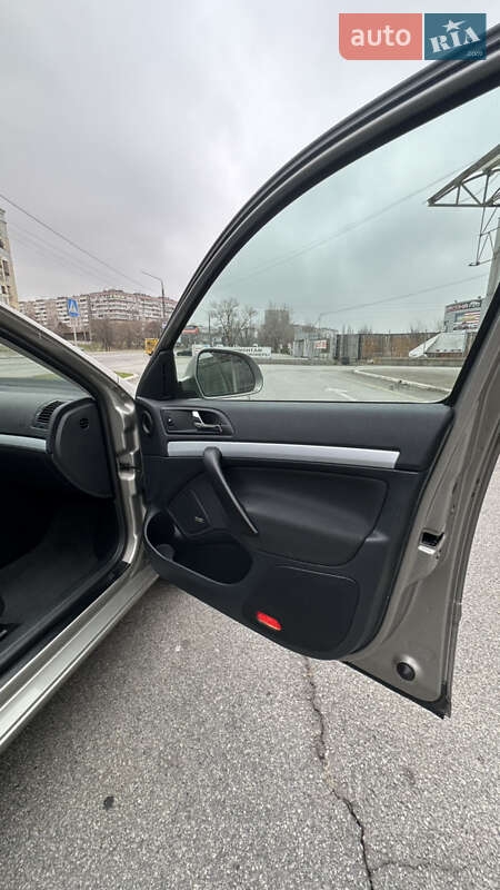 Універсал Skoda Octavia 2011 в Запоріжжі