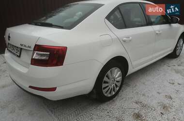 Лифтбек Skoda Octavia 2013 в 
