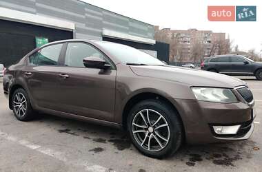 Ліфтбек Skoda Octavia 2014 в Дніпрі