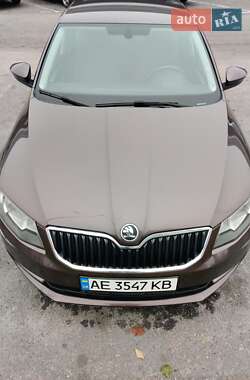 Ліфтбек Skoda Octavia 2014 в Дніпрі