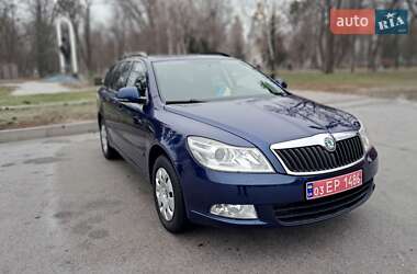 Універсал Skoda Octavia 2011 в Гадячі