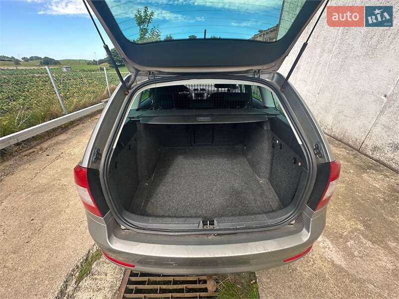 Універсал Skoda Octavia 2011 в Буську