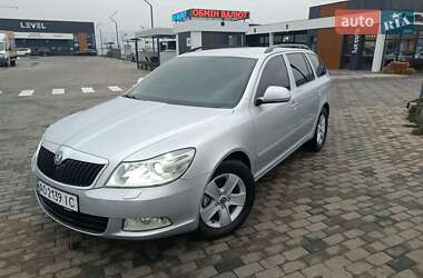 Універсал Skoda Octavia 2012 в Хусті