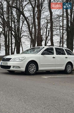 Універсал Skoda Octavia 2010 в Вінниці