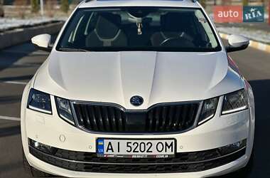 Универсал Skoda Octavia 2017 в Буче