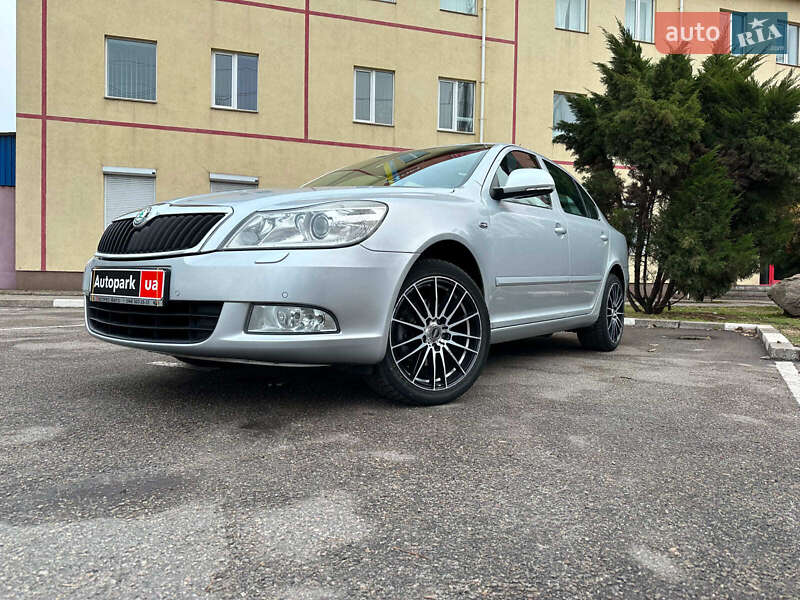 Ліфтбек Skoda Octavia 2010 в Запоріжжі