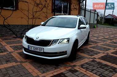 Універсал Skoda Octavia 2017 в Чернівцях