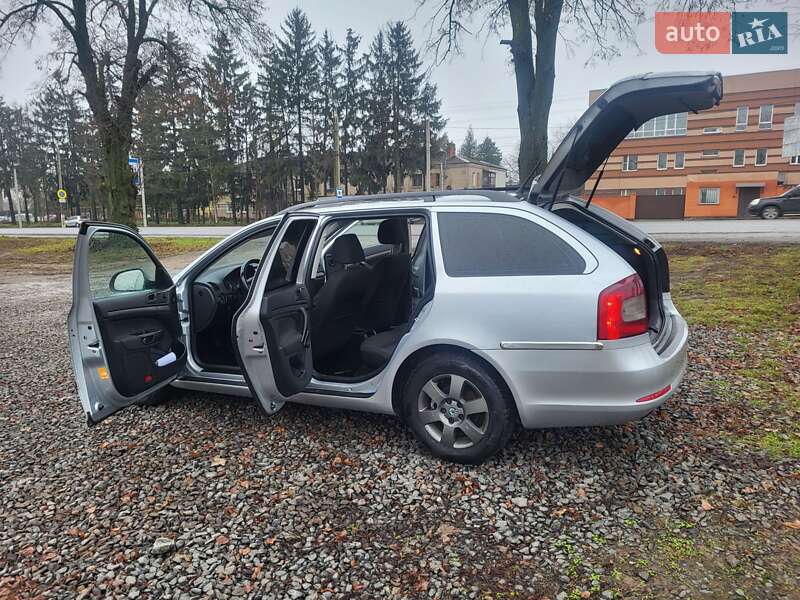 Универсал Skoda Octavia 2011 в Хмельницком