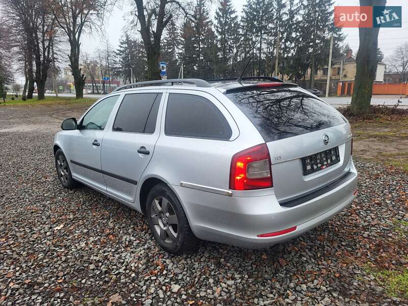 Универсал Skoda Octavia 2011 в Хмельницком