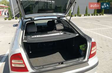 Лифтбек Skoda Octavia 2005 в 