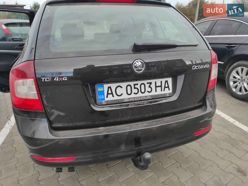 Універсал Skoda Octavia 2012 в Луцьку