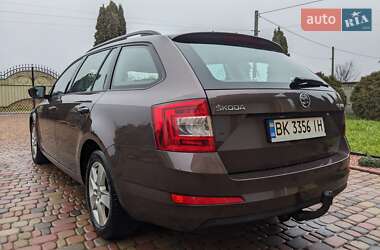 Универсал Skoda Octavia 2015 в 