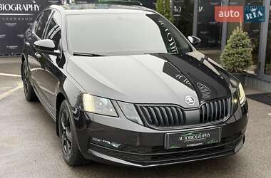 Лифтбек Skoda Octavia 2018 в Киеве