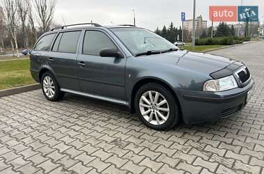 Универсал Skoda Octavia 2004 в Черкассах