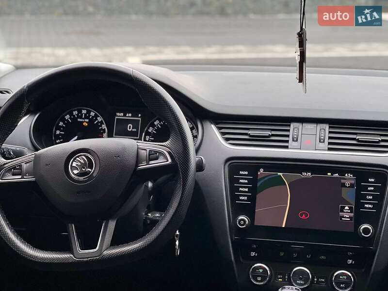 Универсал Skoda Octavia 2016 в Мукачево