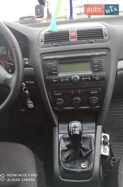 Лифтбек Skoda Octavia 2006 в Черкассах