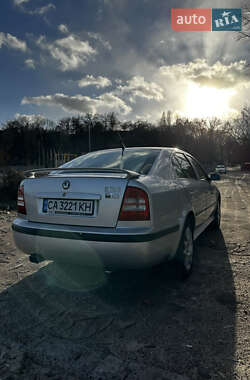 Лифтбек Skoda Octavia 2008 в 
