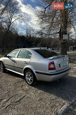Лифтбек Skoda Octavia 2008 в 