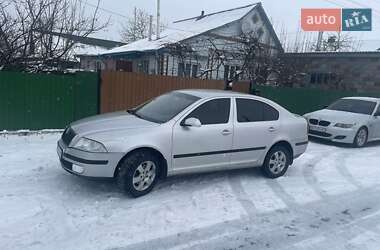 Лифтбек Skoda Octavia 2005 в 