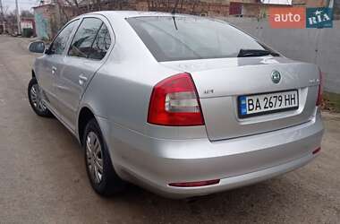 Лифтбек Skoda Octavia 2012 в 