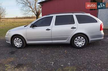 Универсал Skoda Octavia 2013 в Червонограде