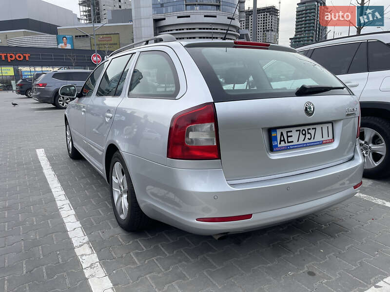 Універсал Skoda Octavia 2012 в Дніпрі